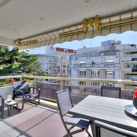 Luxury 4 Stars Croisette Apartment *