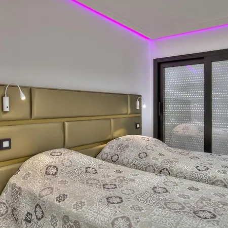 Luxury 4 Stars Croisette Apartment
