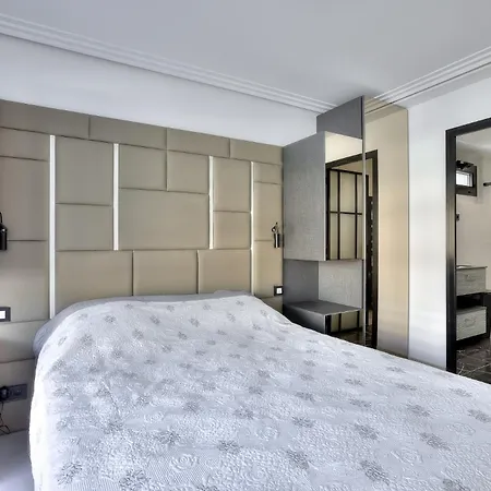 Luxury 4 Stars Croisette Apartment